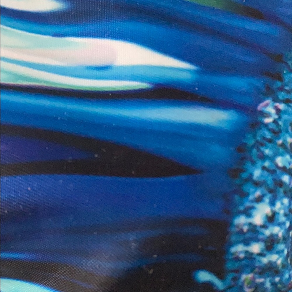 Meet your Posher, Liz